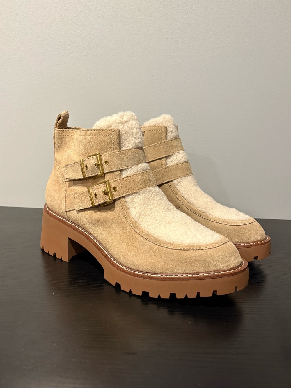 Vince Camuto Destonny Suede Shearling Buckle Booties Size 11M - Like New